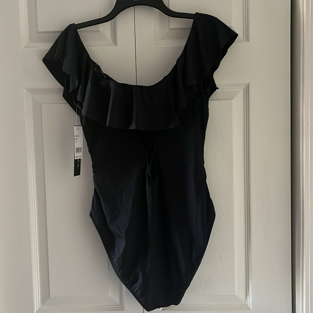 La Blanca Black Island Goddess Off The Shoulder Ruffle One Piece Swimsuit 14 NWT - Picture 10 of 13